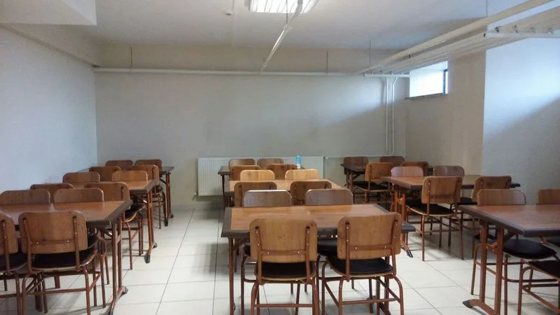 Beyhekim Öğrenci Yurdu — Etüt Salonu