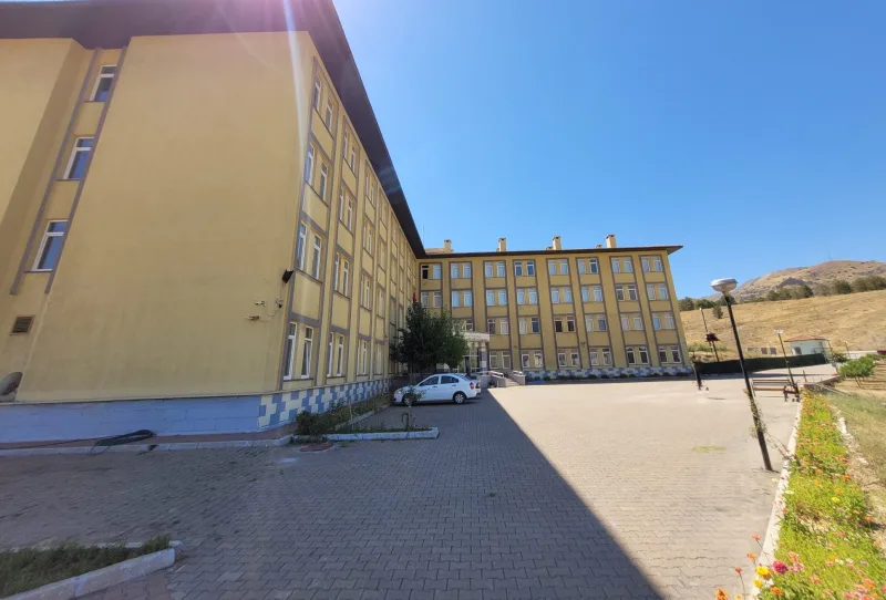 Divriği Prof. Dr. Mahir Tevrüz Öğrenci Yurdu — fotoğraf