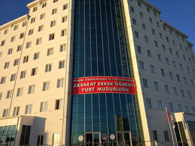 Aksaray Erkek Yurdu — Yurt Dış Görünüm