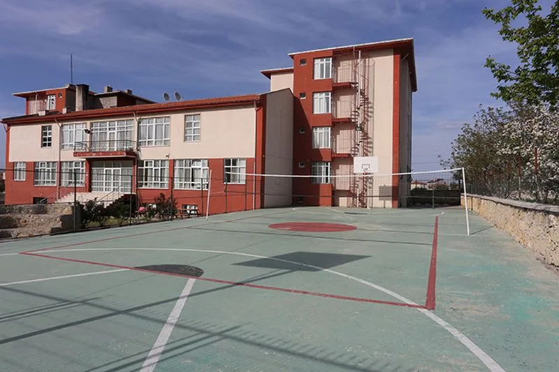 Bayat Öğrenci Yurdu — fotoğraf