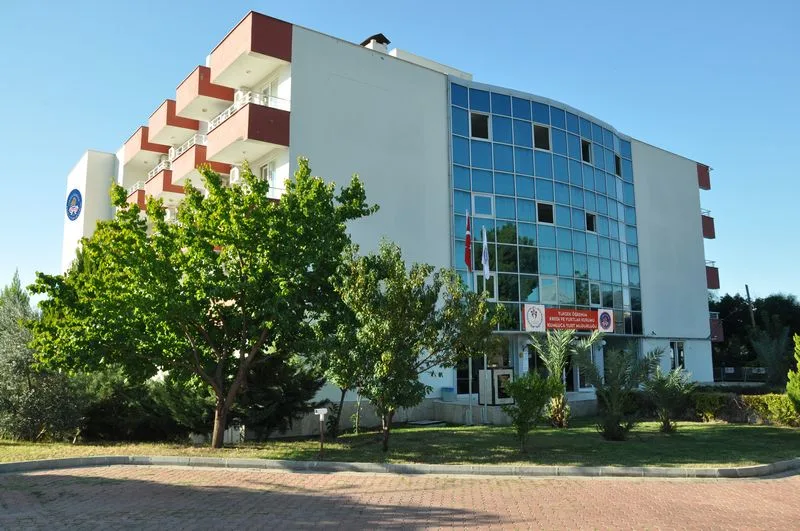 Kumluca Öğrenci Yurdu — Yurt Dış Görünüm