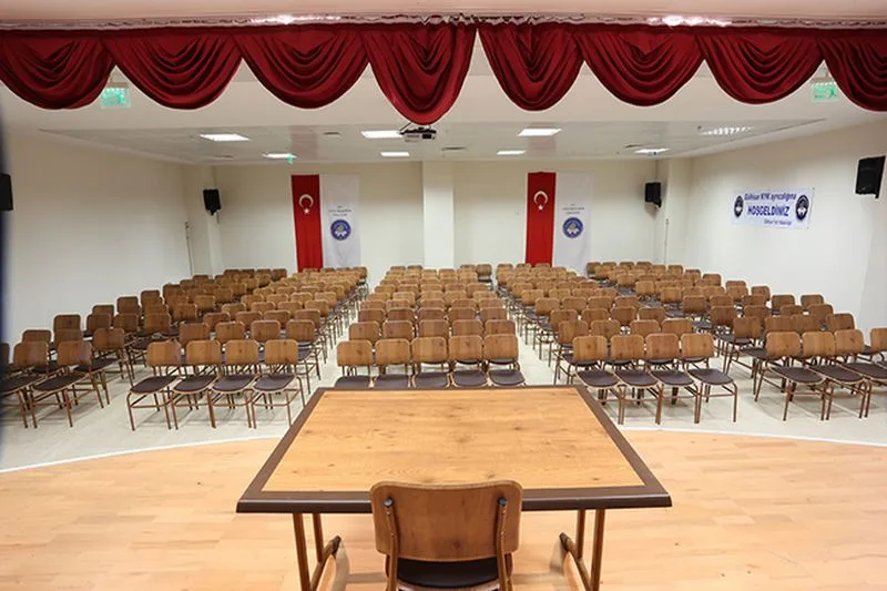 Gölhisar Öğrenci Yurdu — Etüt Salonu