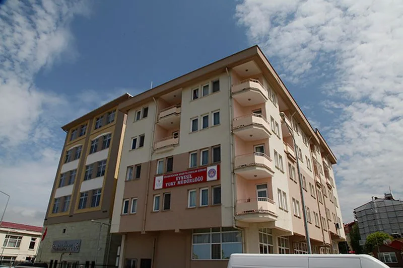 Eynesil Öğrenci Yurdu — fotoğraf