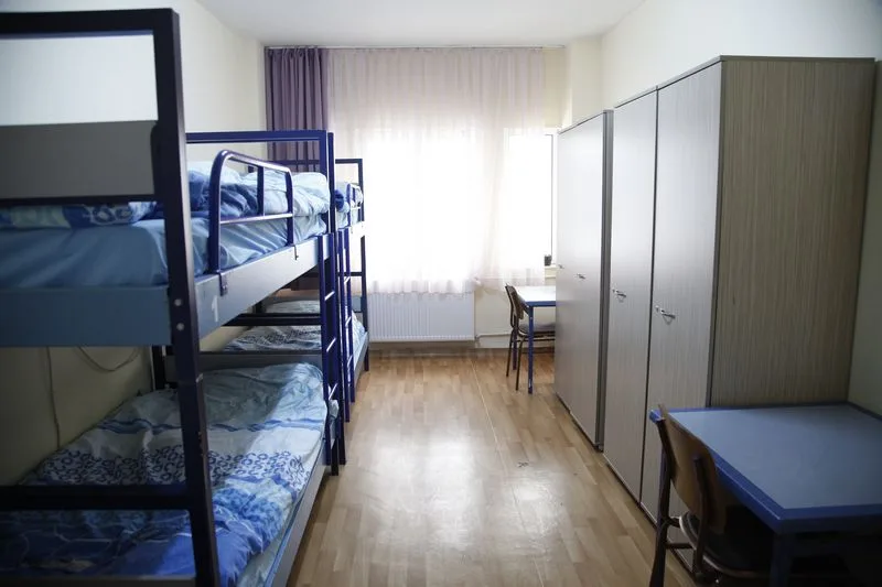 Karadeniz Erkek Yurdu — Oda
