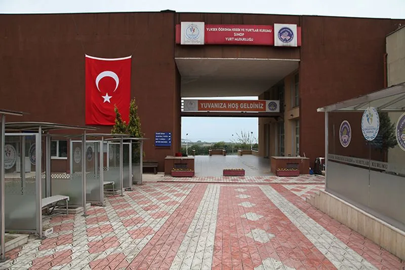 Sinop Yurdu — Yurt Dış Görünüm