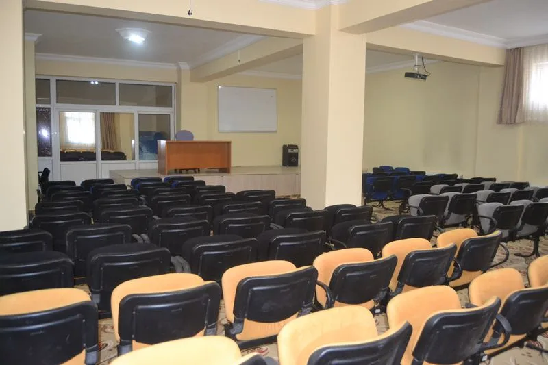 Reşadiye Öğrenci Yurdu — Etüt Salonu
