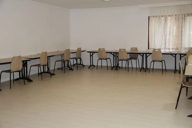 Ortahisar Öğrenci Yurdu — Etüt Salonu