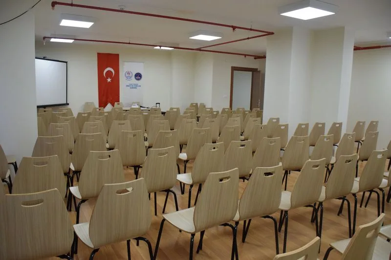 Nesibe Hatun Öğrenci Yurdu — Etüt Salonu