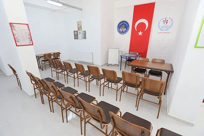 Gazi Evrenos Öğrenci Yurdu — Etüt Salonu
