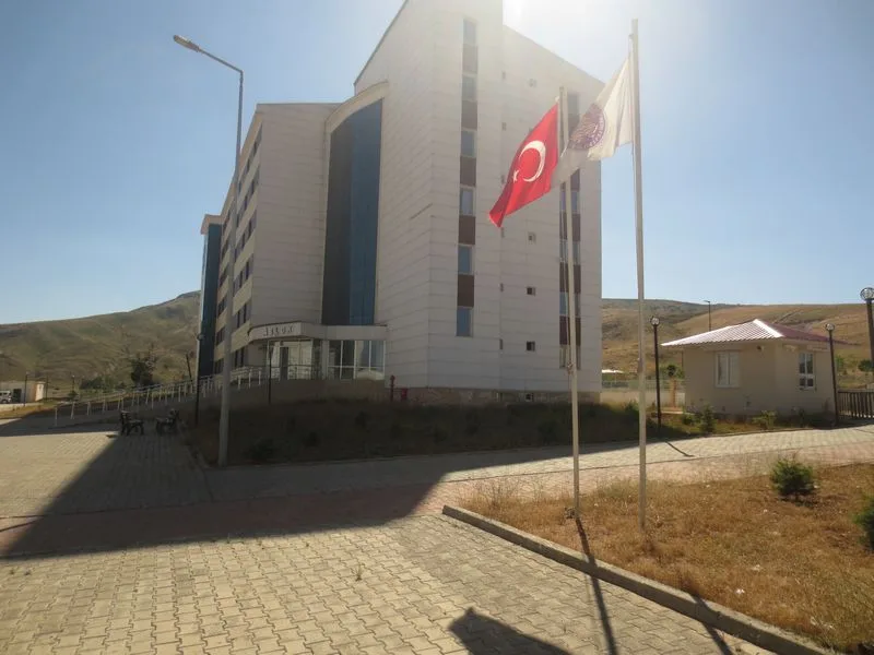 Bitlis Kız Öğrenci Yurdu — fotoğraf