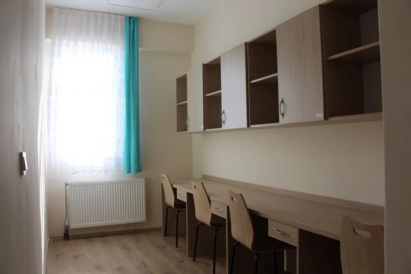 İpekyolu Öğrenci Yurdu — Etüt Salonu
