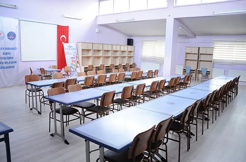 Erciş Yurdu — Etüt Salonu