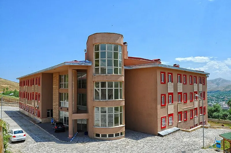 Gevaş Öğrenci Yurdu — fotoğraf
