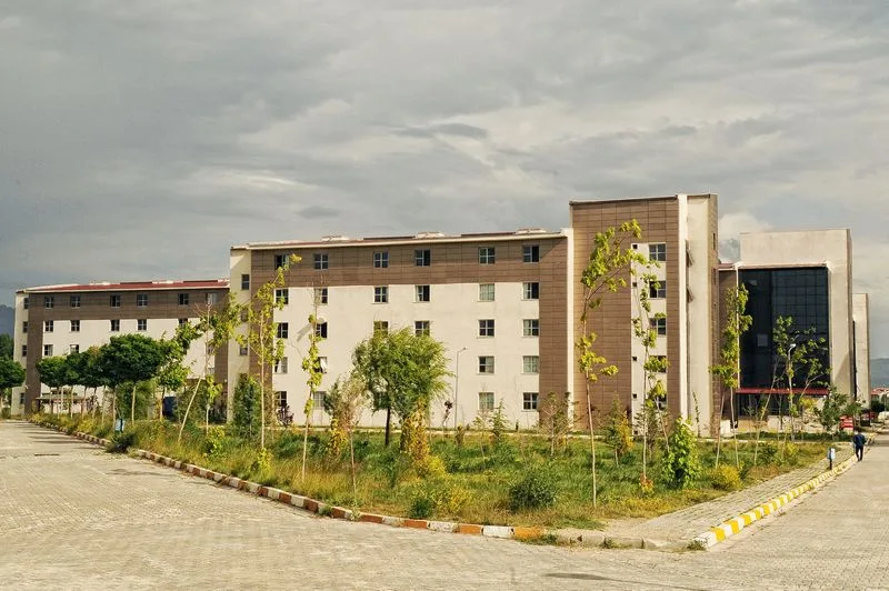 Seyyid Fehim Arvasi Yurdu — Yurt Dış Görünüm