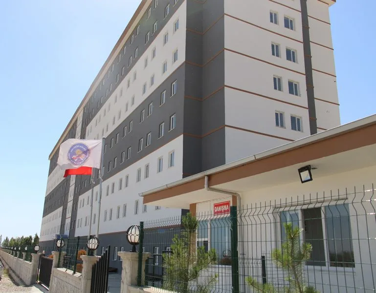 Süleyman Şah Öğrenci Yurdu — fotoğraf